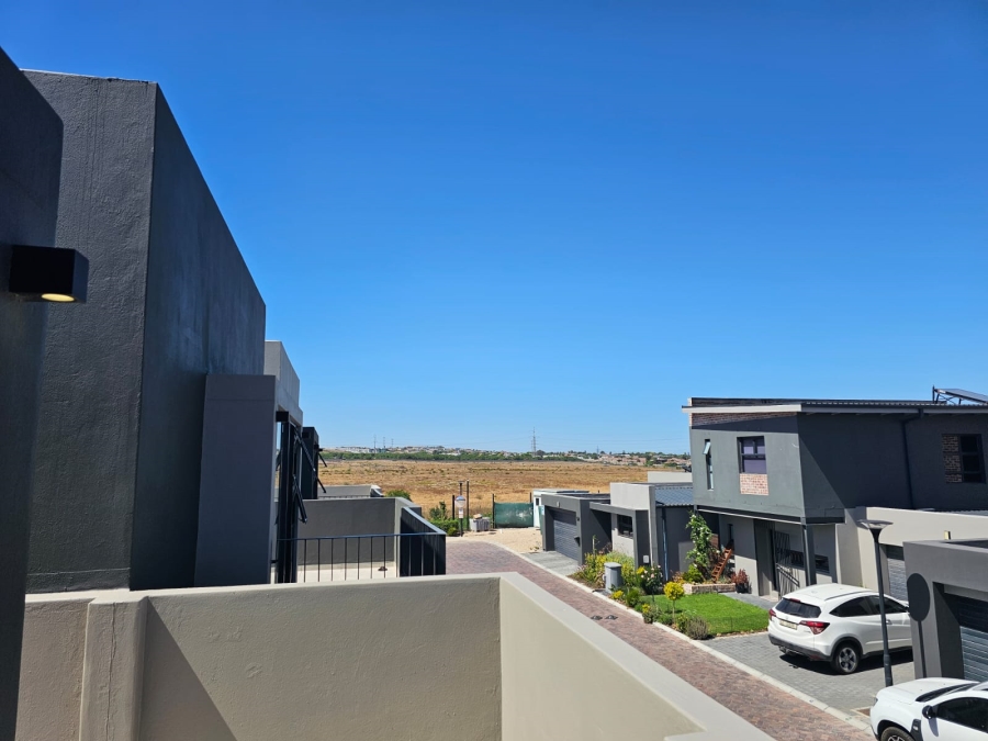 3 Bedroom Property for Sale in Haasendal Western Cape
